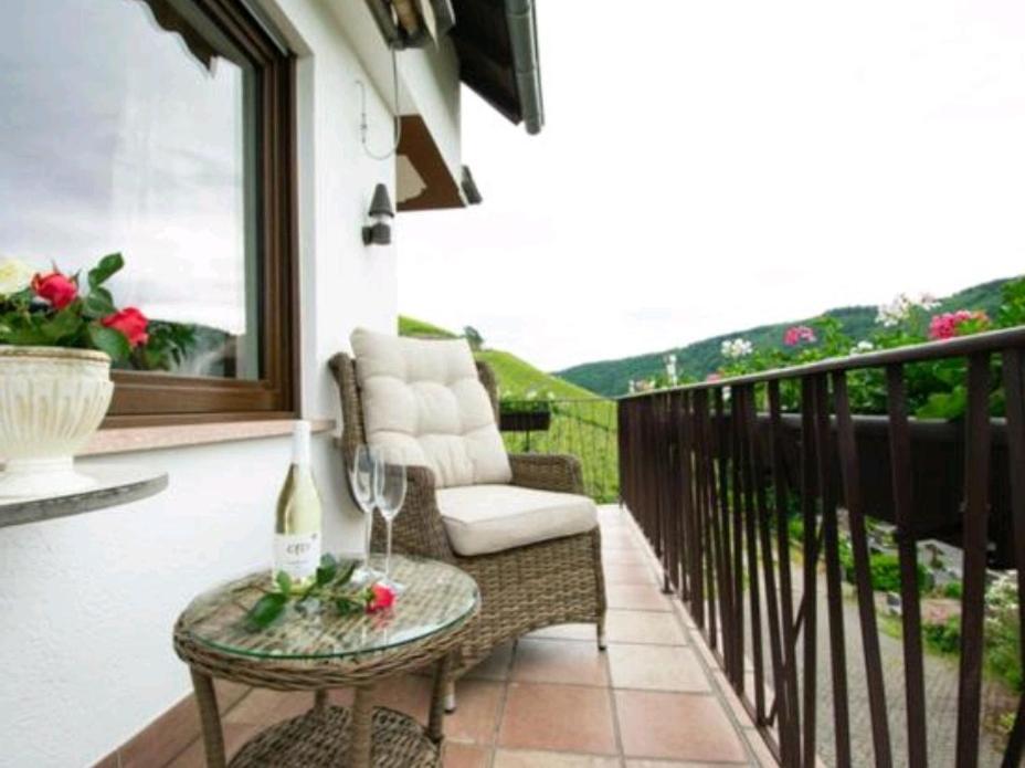 Chateau-De-La-Moselle Kinheim Екстериор снимка